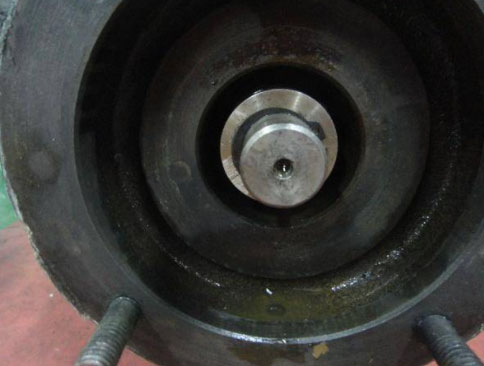 低溫循環(huán)泵漏水圖片 低溫循環(huán)泵漏水圖片